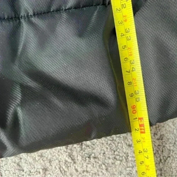 Tommy Hilfiger black puffer bubble jacket trench coat size medium - Picture 2 of 8